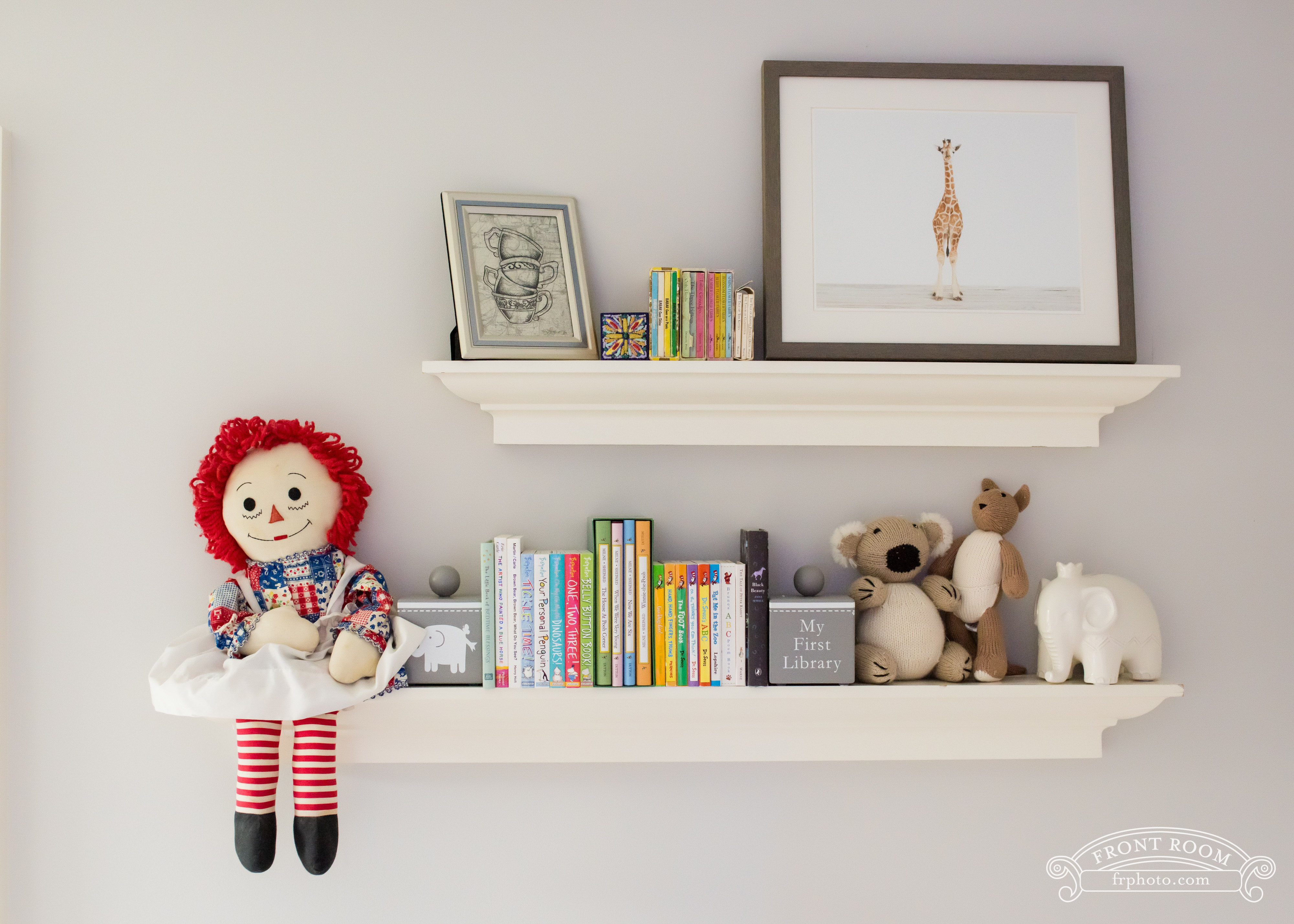 nursery decor, shelves