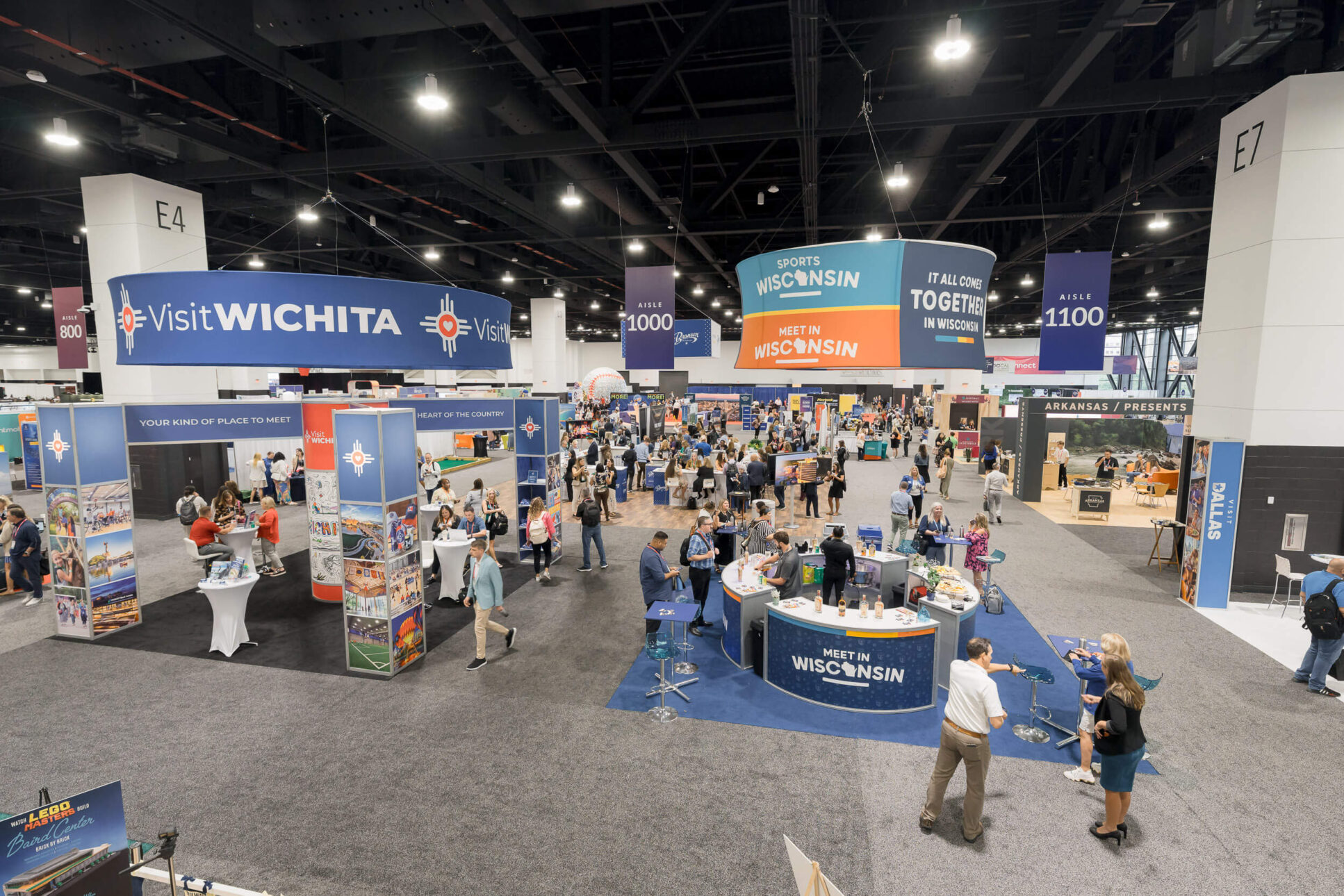 Front-Room-Studios-Photo-Video-Convention-Milwaukee-Baird-Center-Event-LBGTQ-Friendly-branding-interior-architecture-spaces-tourism