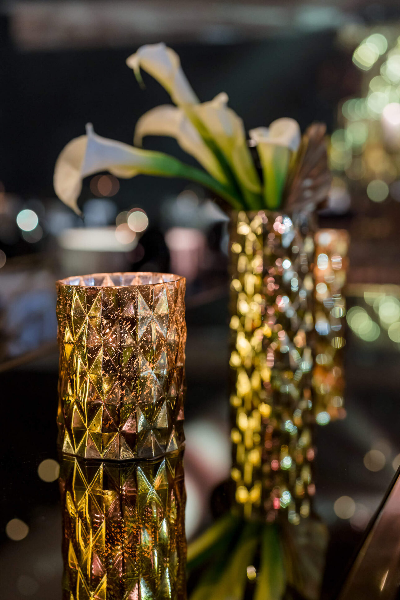 badger-liquor-90th-anniversary-milwaukee-event-photography-front-room-studios-decor